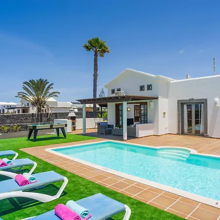 Faroles Villa *